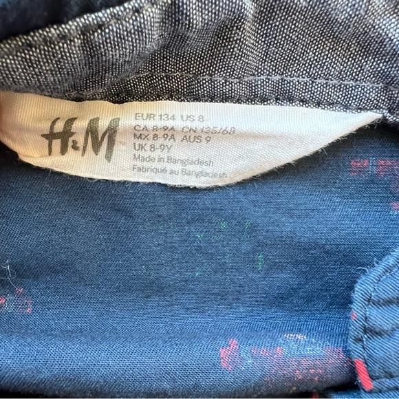 Gaming Holiday Button Down Shirt 🎅🏻🎮 - Picture 3 of 3